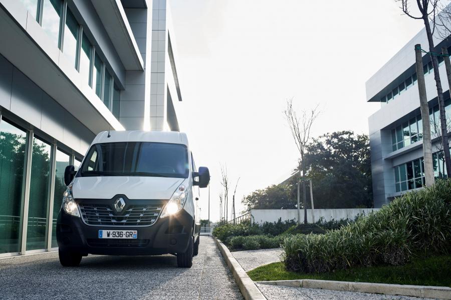  Renault Master Z.E. L3H2 Van 2017 года  (фото 13 из 42)
